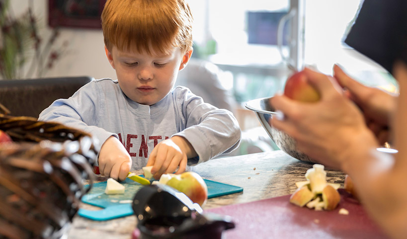 Faire participer les enfants dans la cuisine