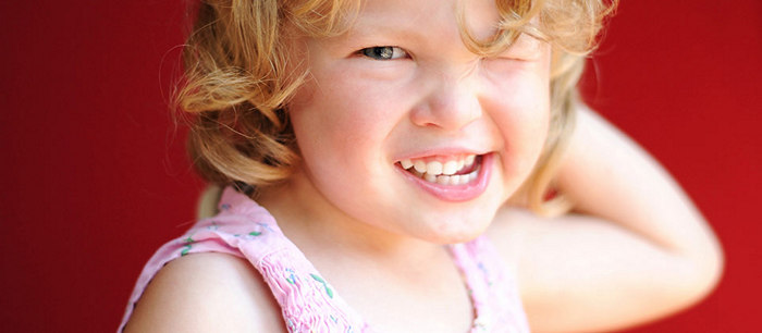 L'enfant qui frappe