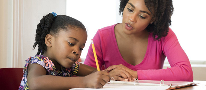 Leçons et devoirs: accompagner son enfant