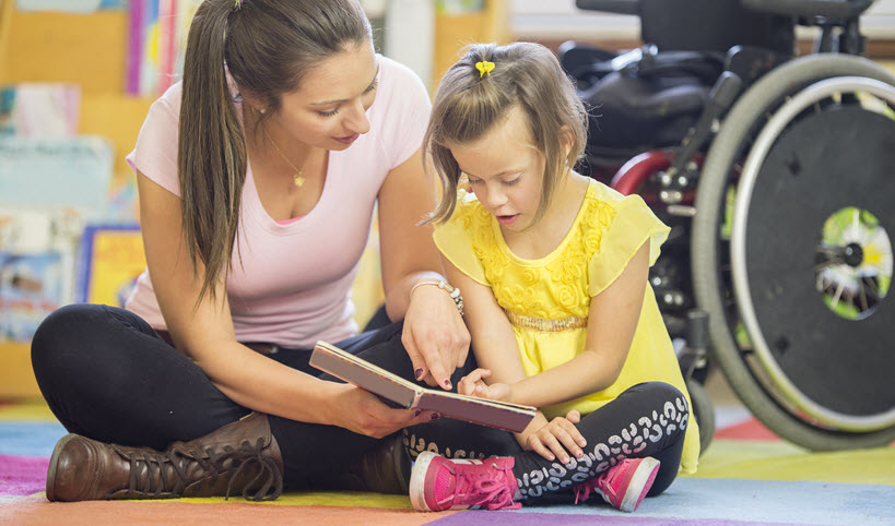 L'enfant aux besoins particuliers: l'intégration en milieu de garde et à l'école