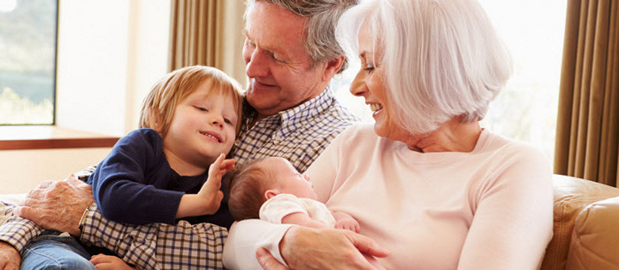 Arrivée de bébé: comment aider les nouveaux parents