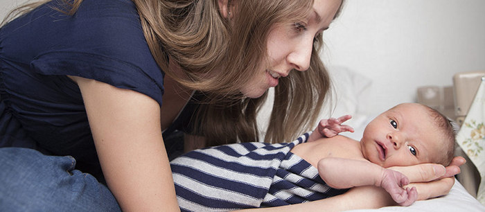 Être mal à l'aise avec bébé