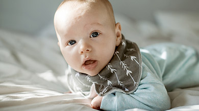 3 months old: Gross motor skill development