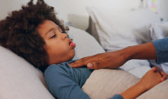 En manchettes: Pneumonie atypique – Interactions entre bébés – Impulsivité et attention – Portrait des tout-petits – Cannabis et grossesse