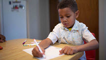 Apprendre ses lettres avant la maternelle: mythes et réalités