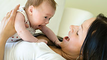 Interagir avec bébé