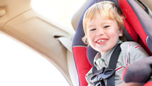 Jouer avec son enfant en voiture