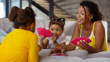Jeux de cartes: des idées pour toute la famille